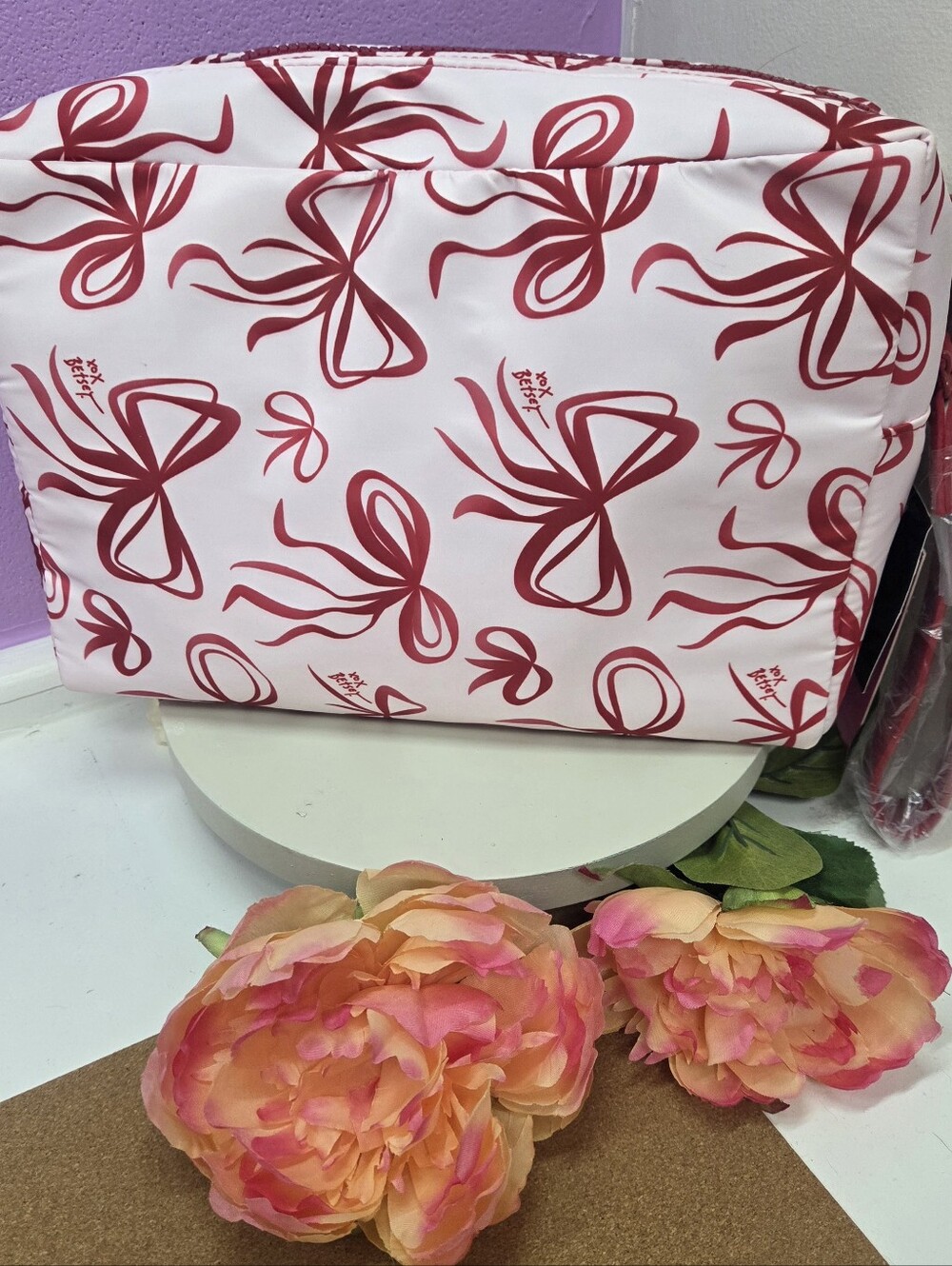 NWT Betsey Johnson XOX Betsey Bow Cosmetic Bag – Pink & Red Ribbon Makeup Pouch - Picture 2 of 4